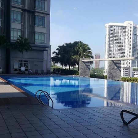 Shaftesbury Residences Cyberjaya Studio Suites Free Parking Bagian luar foto